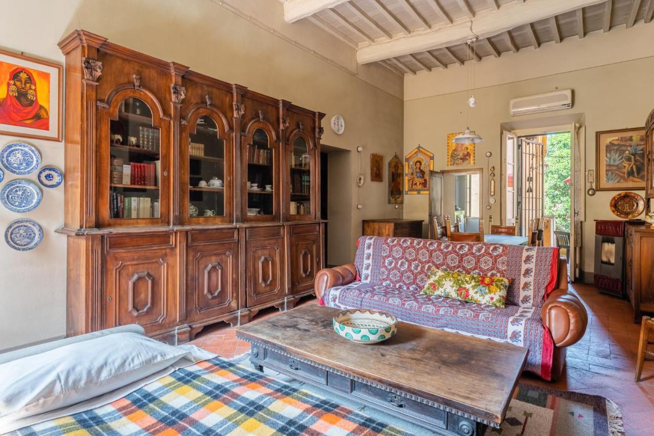 La Casa Di Ida Lägenhet Pescia Exteriör bild