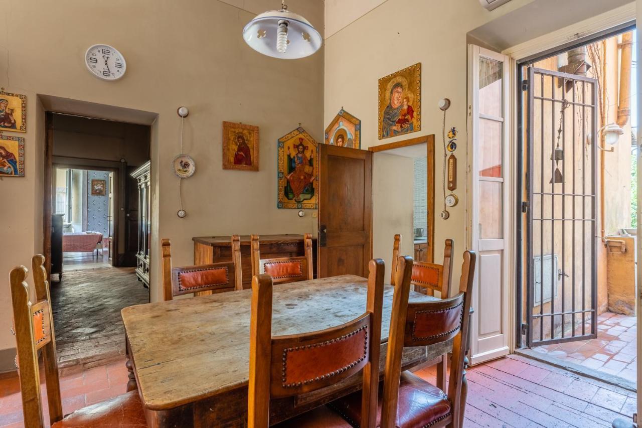La Casa Di Ida Lägenhet Pescia Exteriör bild