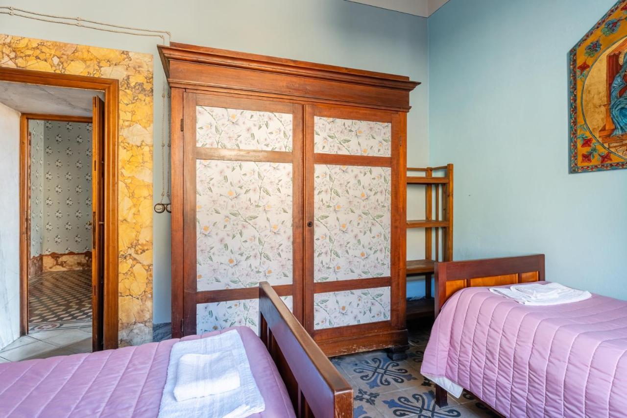 La Casa Di Ida Lägenhet Pescia Exteriör bild