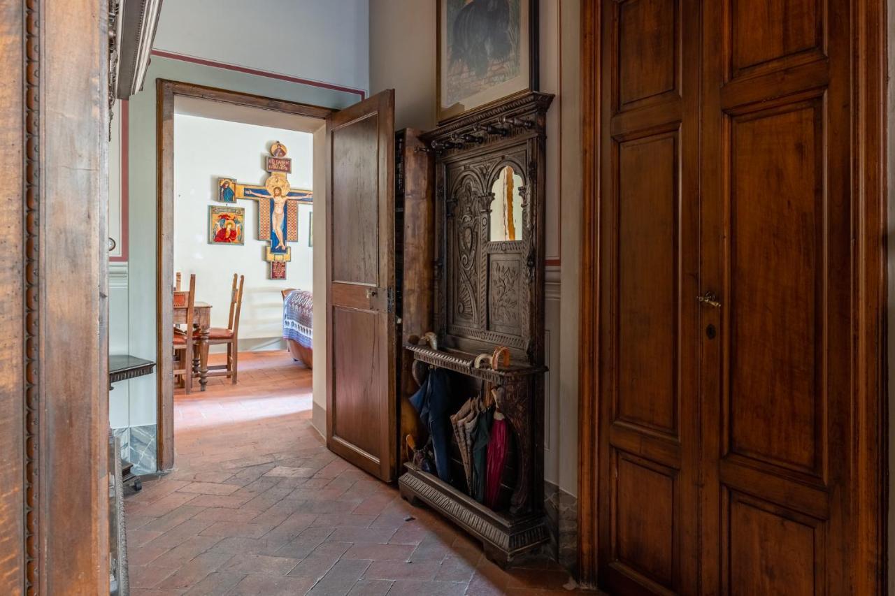 La Casa Di Ida Lägenhet Pescia Exteriör bild